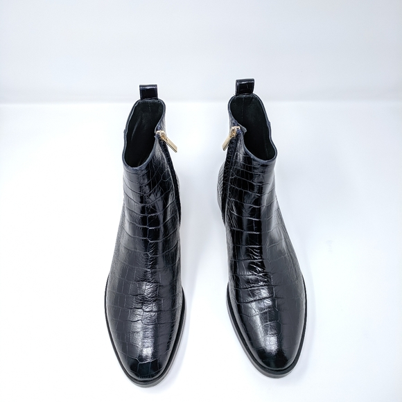 Club Monaco Women's Trycia Flat Boots - Picture 2 of 8